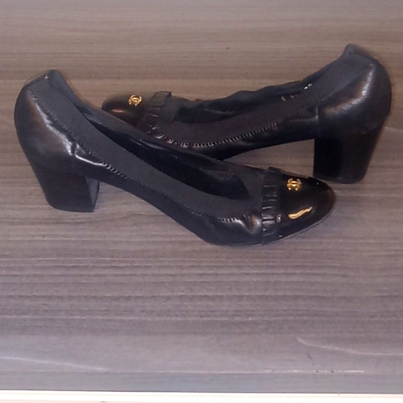 Chanel black leather/patent leather heels in size 36.5 - Picture 5 of 10